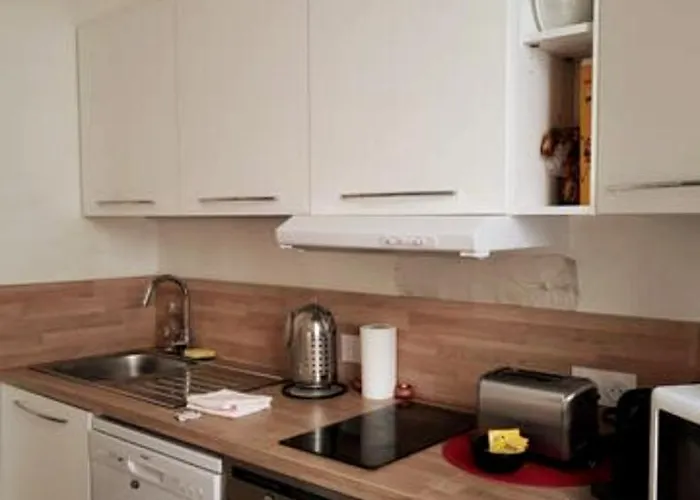 Chez Marie Paule - Centre - Calme - Rdc *